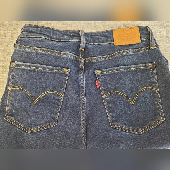 Levi's Jeans Women 27 721 Vintage High Rise Skinny Blue Stretch Denim Red Tab - Picture 3 of 8
